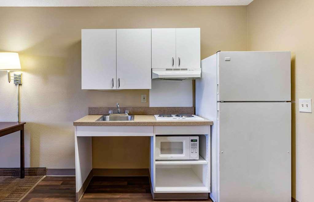 Extended Stay America Suites - Austin - Northwest Arboretum Værelse billede